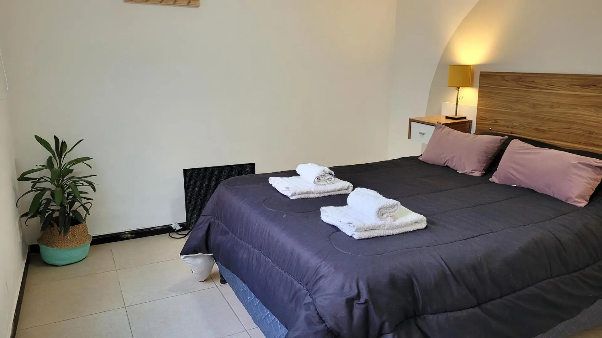 Apartment Lujoso Apartamento Comodo Y Luminoso Con Seguridad 24 Hs Y Estacionamiento Guaymallen